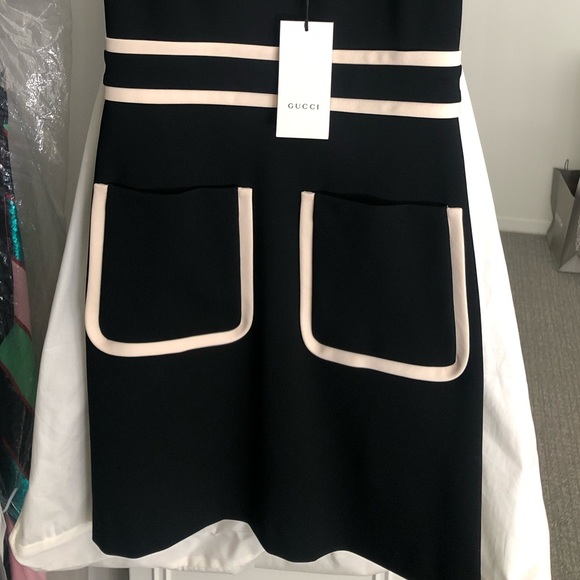 Gucci Tiger Button Contrast Trim Dress, New with tags, Size M - Picture 5 of 16